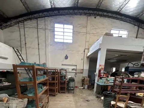 Galpon en Alquiler en Ituzaingó, $ 2.000.000