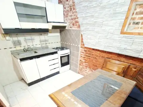 Dúplex de 2 Ambientes en alquiler en Flores de 75 Mts