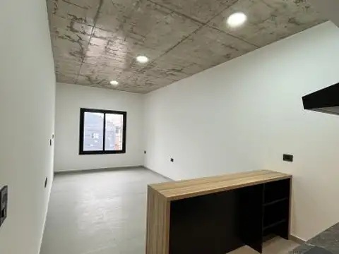 Departamento en Alquiler en Villa Gobernador Udaondo, $ 500.000