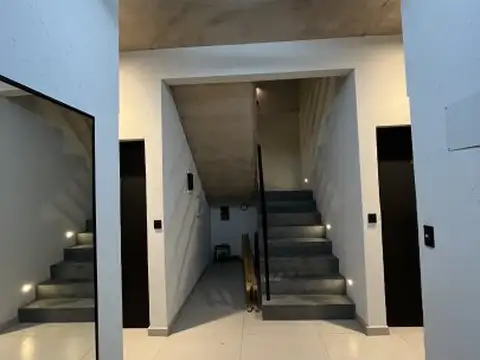 de las cañoneras 29 , Piso 1