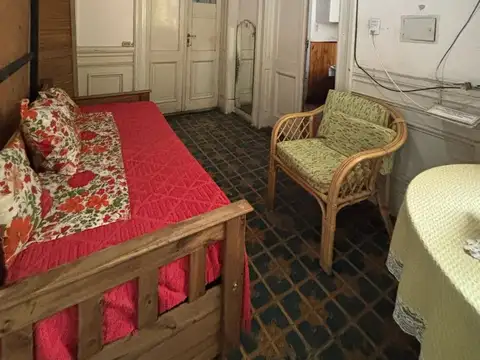 Venta Departamento - Luminoso - Congreso - 6 ambientes al frente - 185m2