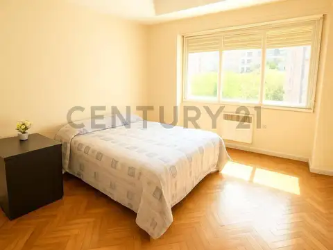 Juan Francisco Segui 3700, Piso 5