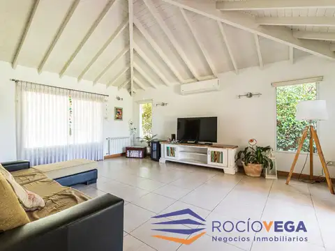 Casa en Venta en Country Club Banco Provincia, USD 330.000