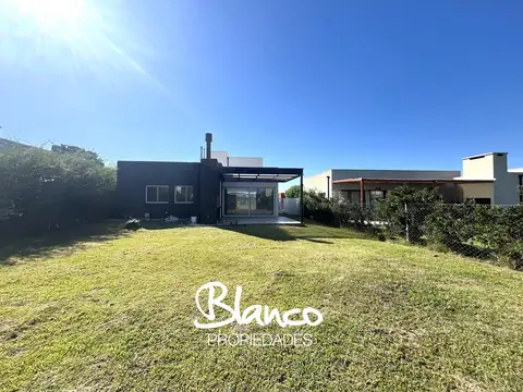 Casa  en Venta en Pilar del Este, Pilar, G.B.A. Zona Norte