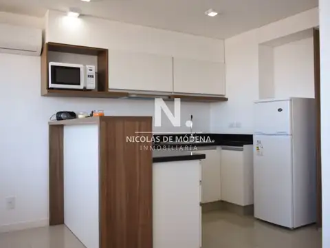 Departamento en Alquiler Temporal en Playa Brava, USD 4.880