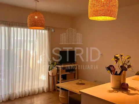 Av. del Libertador 3300, Piso 1