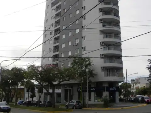 Departamento dos ambientes Excelente ubicación