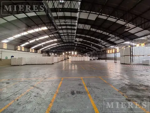 Galpon en Alquiler en Victoria, USD 7.350