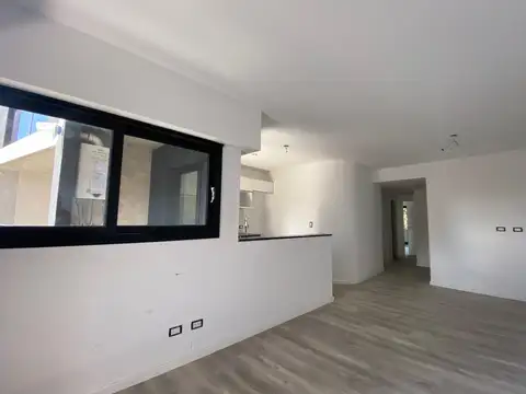 Departamento en Venta en Refinerias, USD 185.000
