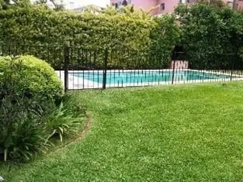 Av De Los Bosques 1730