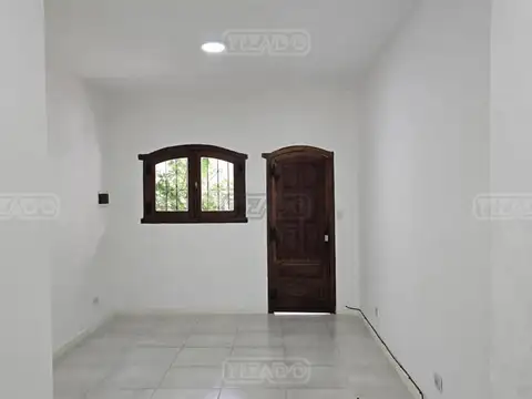 Casa en Alquiler al Oeste