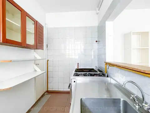 Galpon en Venta en Olivos Maipú/Uzal, USD 189.000