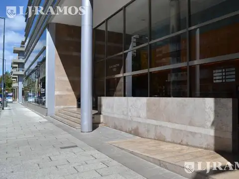 Oficina Monoambiente con 2 baños