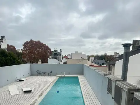 EXCELENTE 2 AMBIENTES MODERNO Y MUY LUMINOSO! CON PARRILLA Y PILETA!