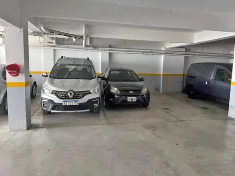 Cochera en Venta Fija