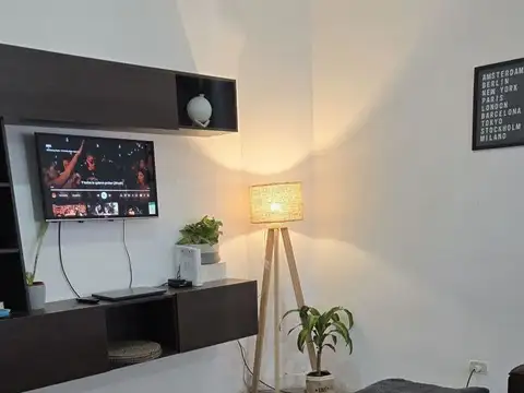 Depto Tipo Casa en Venta de 1 dormitorio