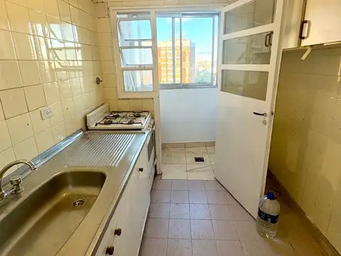 Tronador 2600, Piso 12