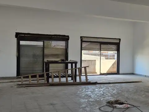 Alquiler de Local en Caseros, Tres de Febrero