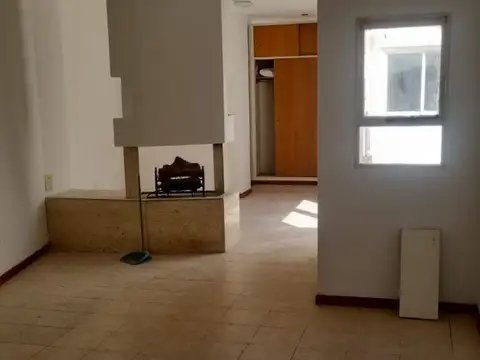 Departamento en Alquiler en Versalles, $ 800.000