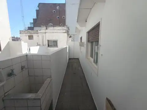Departamento en alquiler dos ambientes balcon lateral Palermo