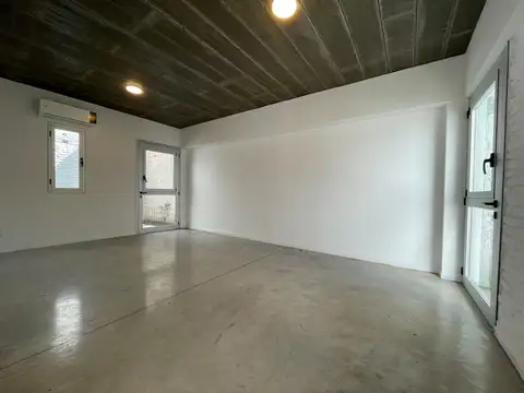 Oficina en Alquiler en City Bell, $ 680.000