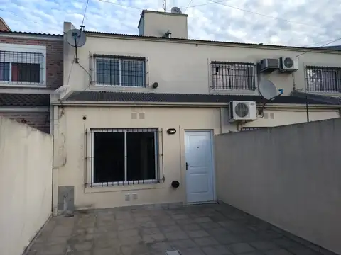 DUPLEX 2 AMBIENTES EN EXCELENTE UBICACION  