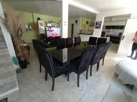 Casa en Venta en El Palomar, USD 190.000