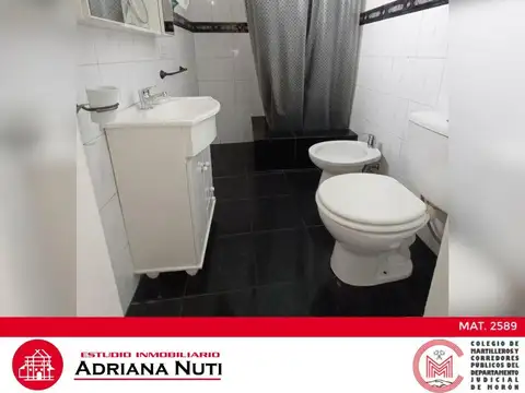 Casa 4 ambientes con 3 baños