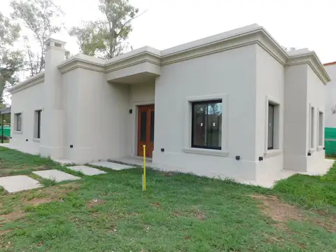 Barrio Cerrado Alvarez del Bosque