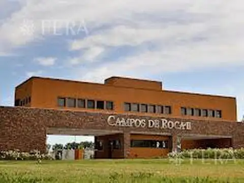 Venta lote de 2400 m2 en  Campos de Roca II