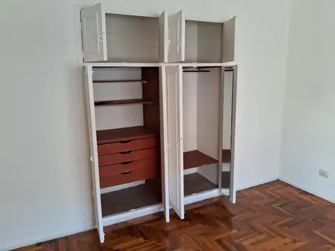 Departamento en Alquiler 50 años