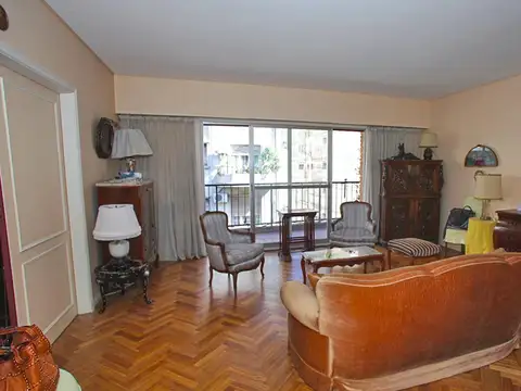 Departamento en Venta con 2 cocheras