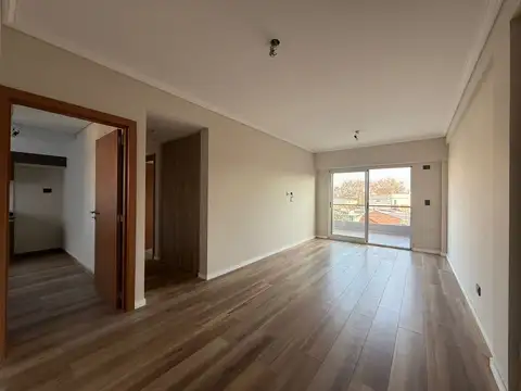 Departamento en Venta en Mataderos, USD 180.000