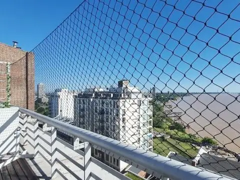 Triplex en alquiler con vista al río, terrazas, jacuzzi y 2 cocheras