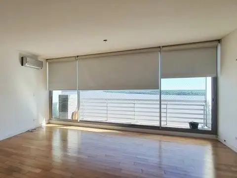 Departamento 8 ambientes con 3 baños