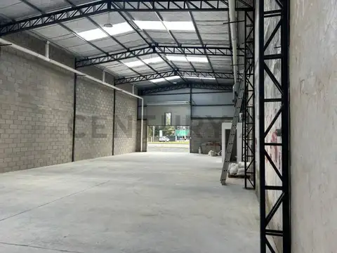 Venta de Galpon Ruta 8 Pilar