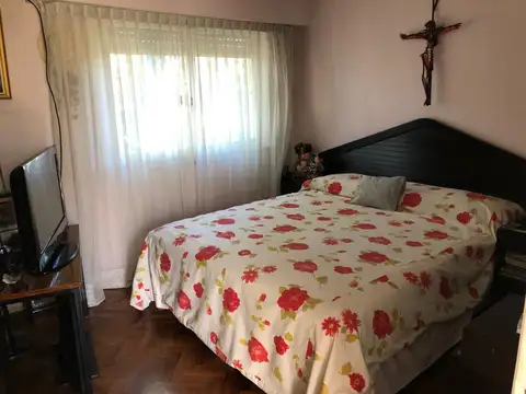 Depto Tipo Casa en Venta 63 años