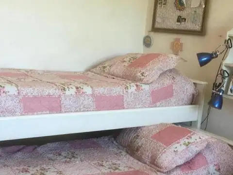 Casa en Alquiler Temporal con 3 cocheras