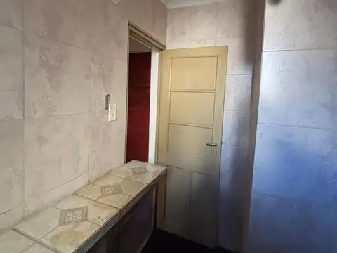 PH a metros de la Av. 9 de Julio - PRIMER PISO POR ESCALERA