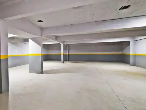 Cochera Gaona 1320 a estr.Caballito.