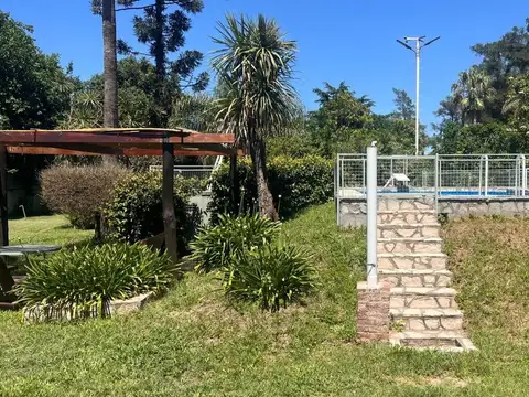Alejandro de Manzoni 400