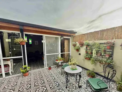 Depto Tipo Casa en Venta en Lomas de Zamora, USD 220.000