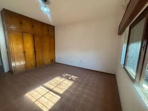 CASA EN VENTA ALDO BONZI APTA CREDITO 4 AMBIENTES