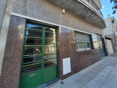 Carlos Tejedor 335 , Piso 1