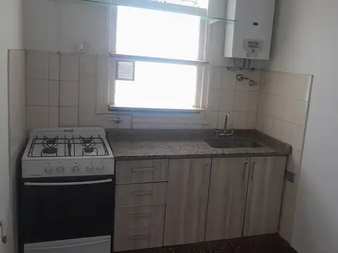 Departamento en Venta en Villa del Parque, USD 78.000