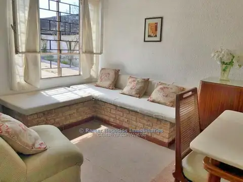 Casa 3 ambientes con 2 baños