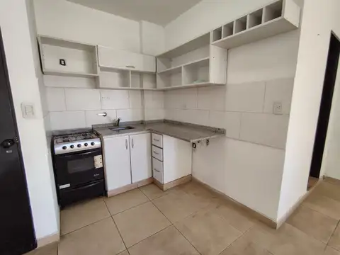 Departamento en Alquiler en Lanus Oeste, $ 450.000