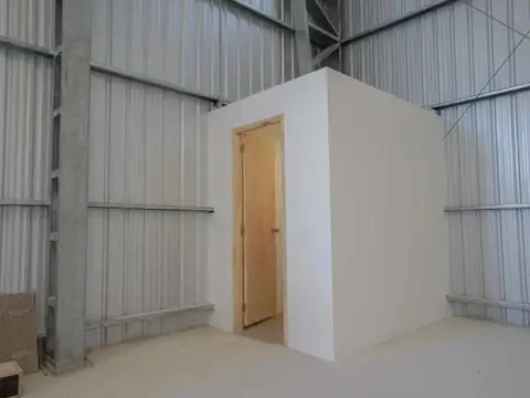 Galpon en Alquiler en Montevideo, USD 2.900