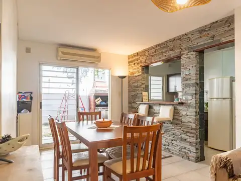 VENTA DE PH DE 3 AMB,JARDIN, SIN EXPENSA,SAAVEDRA