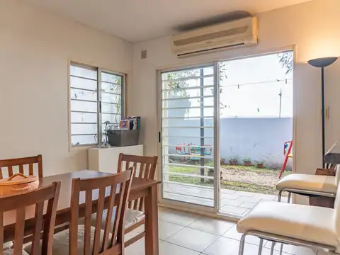 Depto Tipo Casa en Venta de 3 ambientes
